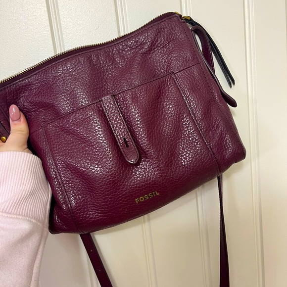 Fossil Purse - Picture 1 of 4